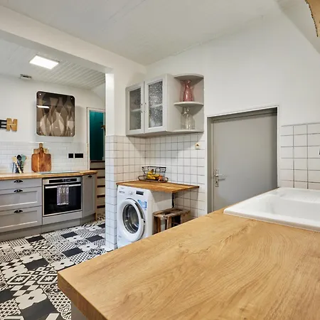 La Glycine By Interhome * Glatigny