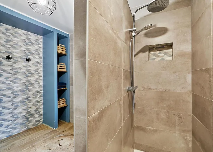 La Glycine By Interhome Casa de Férias